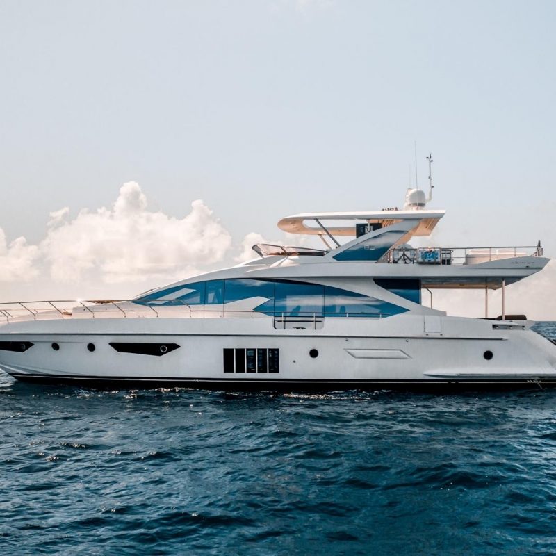 80 Azimut Boat For Charter in Florida